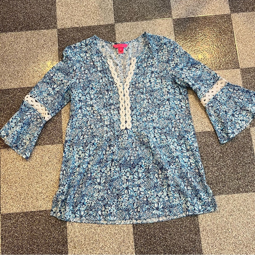 Lilly Pulitzer Hollie Tunic Top- Blue and White XS - Picture 3 of 11